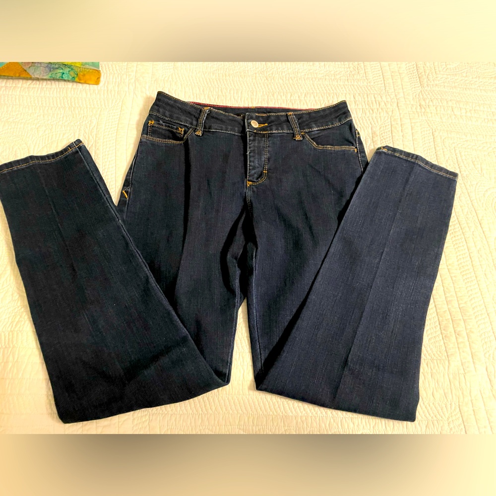 Lee classic fit 1889-  size 4 short